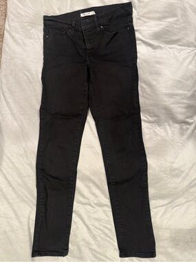 Women’s Black Skinny Jeans